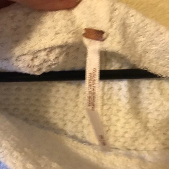 Free People waffle knit top- Sz M. NWOT. - Picture 2 of 2